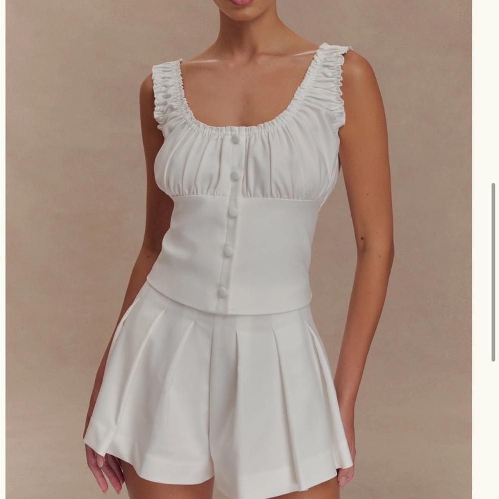 Meshki White Pleated Mini Skirt Set - Picture 2 of 2